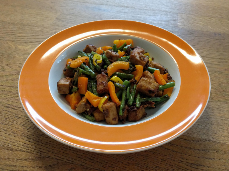 Peanut Butter Tofu StirFry (vegan) DataYourEat